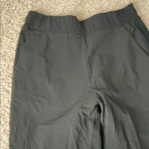 Athleta women’s textured joggers